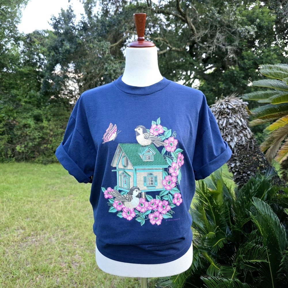 Vintage Cottagecore T-Shirt Size L Blue Birds Garden Florals USA Made 90s